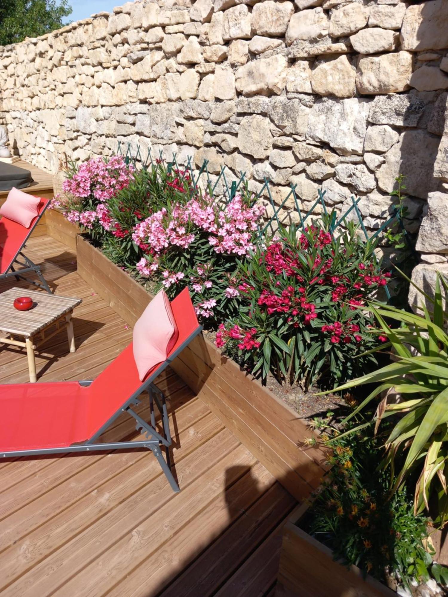 Chez Daniele Chambre Avec Jacuzzi Et Terrasse Privee Murs  Εξωτερικό φωτογραφία